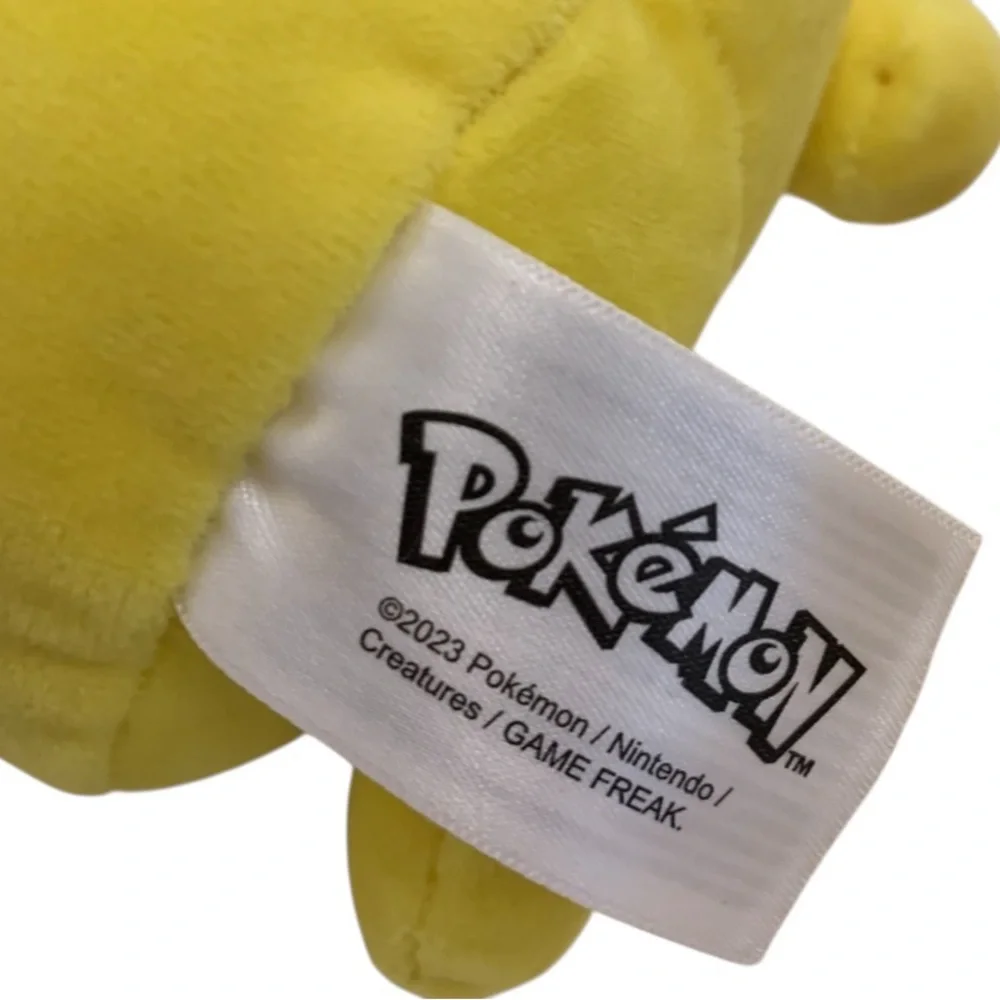 Pikachu 2023 & Pumpkaboo 2015 Plush Plushies W/ 50 Free Pokémon‎ Cards